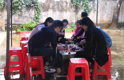 深圳網(wǎng)站建設公司-漢聯(lián)信息東莞松山湖團建活動